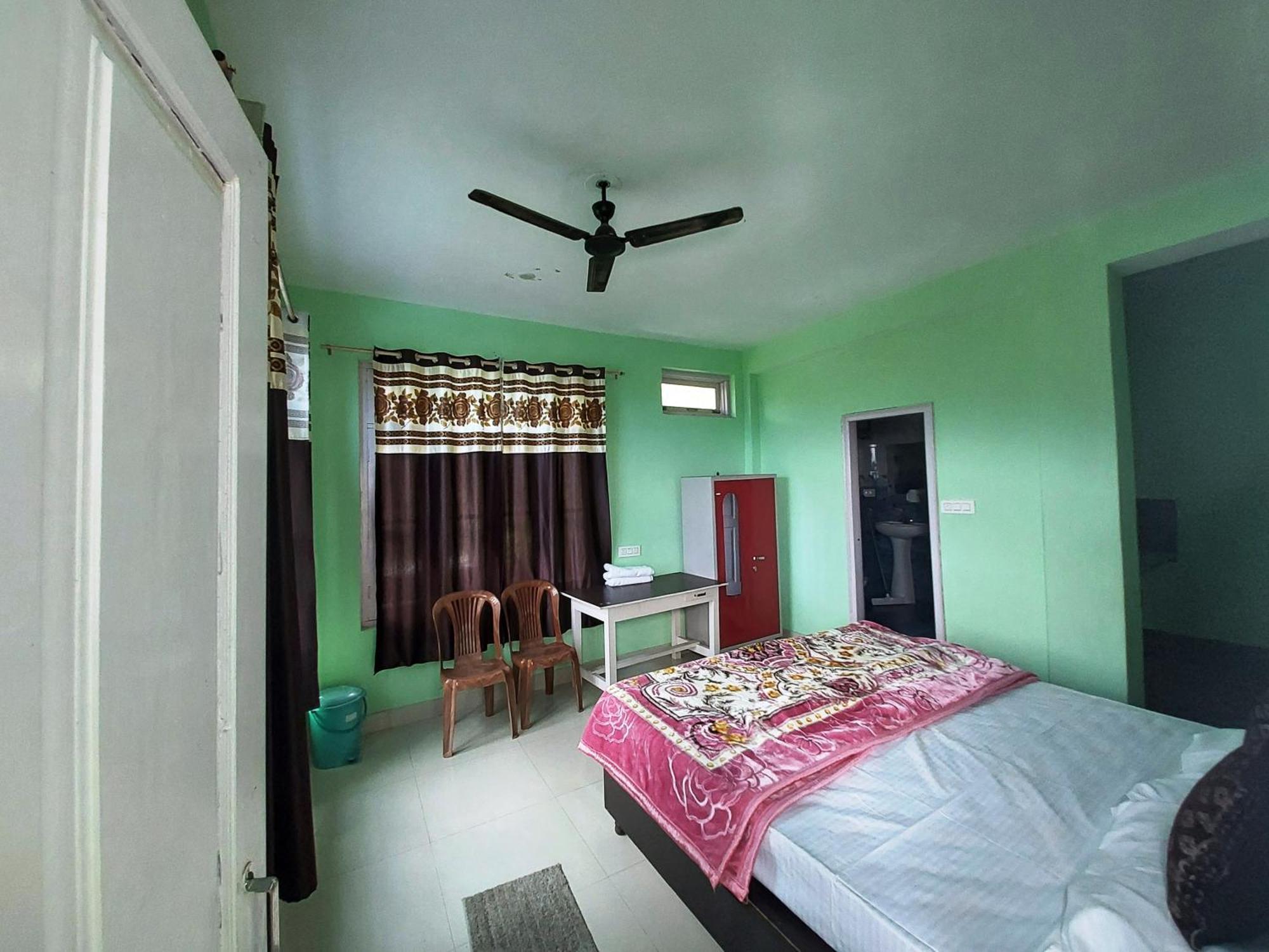 Mohinder & Mohindra Home Stay Bīr Extérieur photo